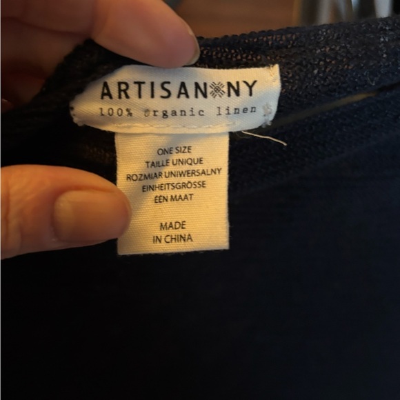 Artisan NY 100% Organic Linen Sheer Knit Poncho Shawl Black One Size - Picture 2 of 4